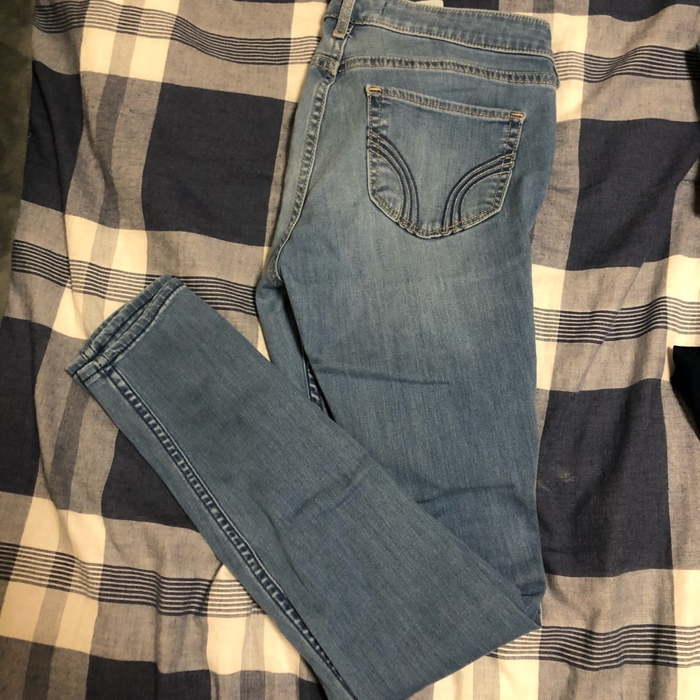 Hollister skinny jeans